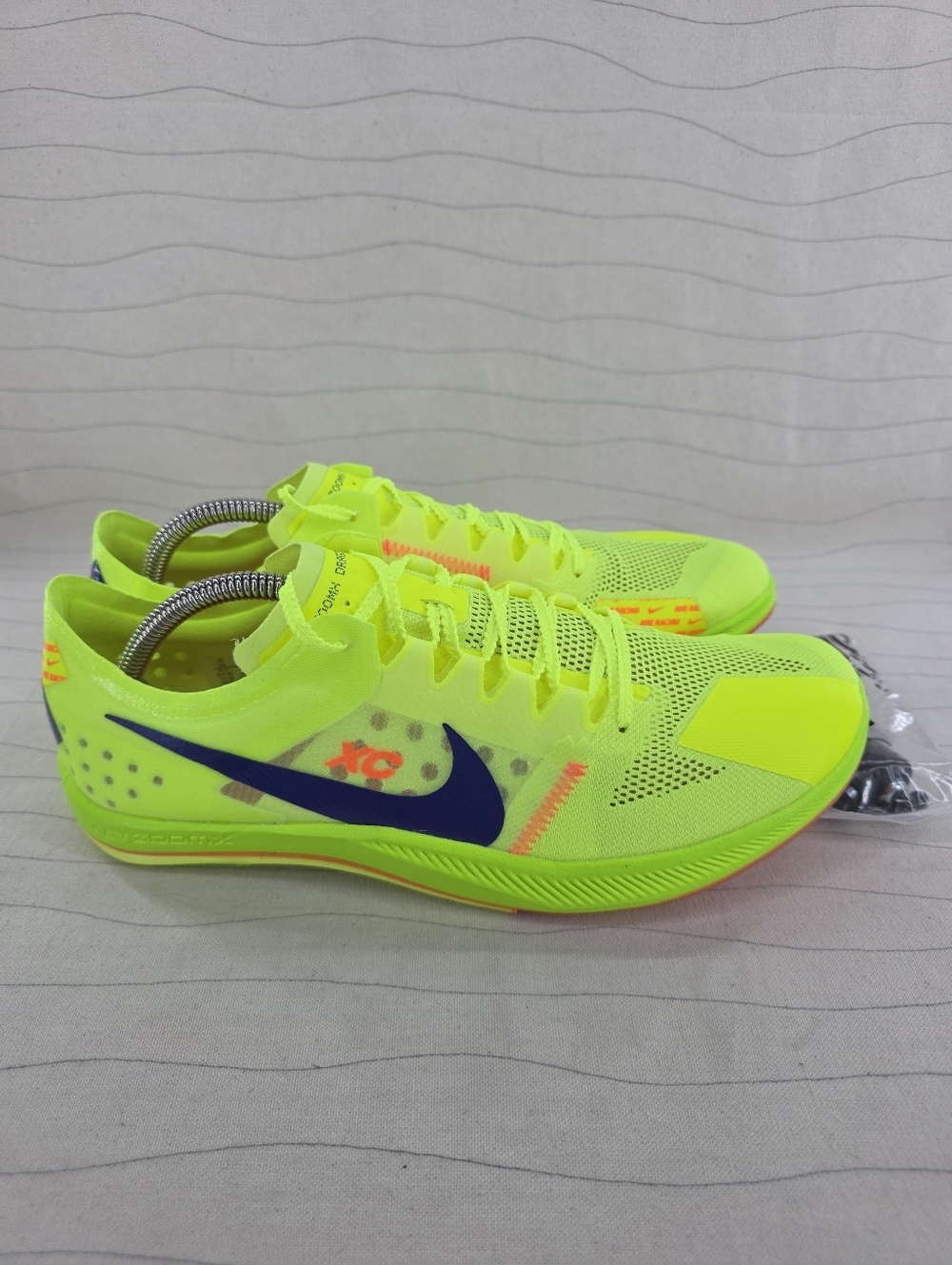 Nike Mens ZoomX Dragonfly XC Volt Yellow Racing Running Shoes DX7992-701 Sz 10